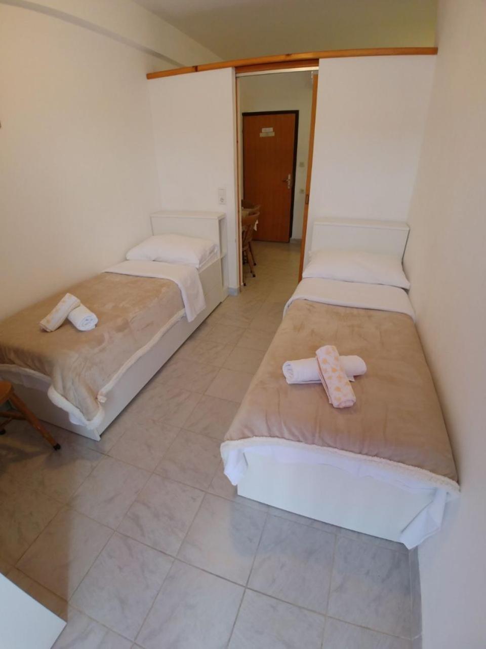 Apartment Svetka Сали Екстер'єр фото